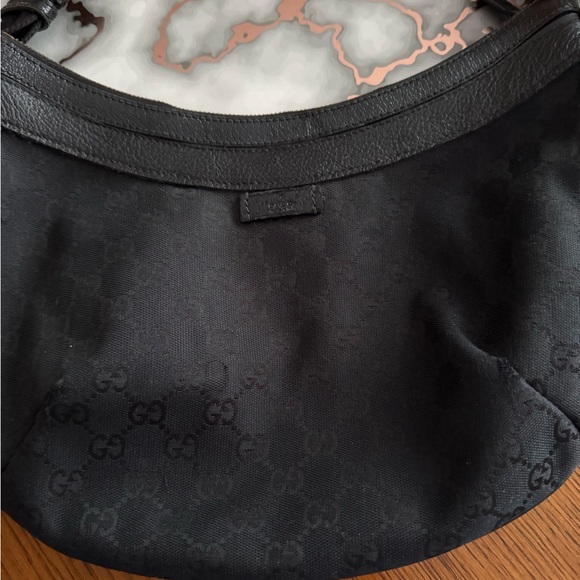 Gucci Black Crossbody Bag - Picture 2 of 15